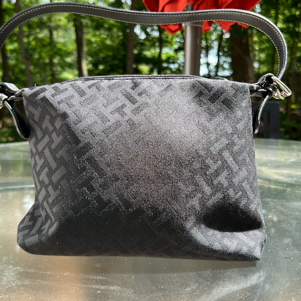 Talbots black “T” signature fabric baguette with leather trim evening or casual
